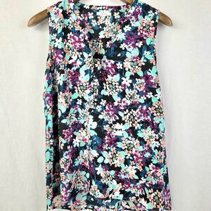 Maurices Floral Sleeveless Blouse Medium
